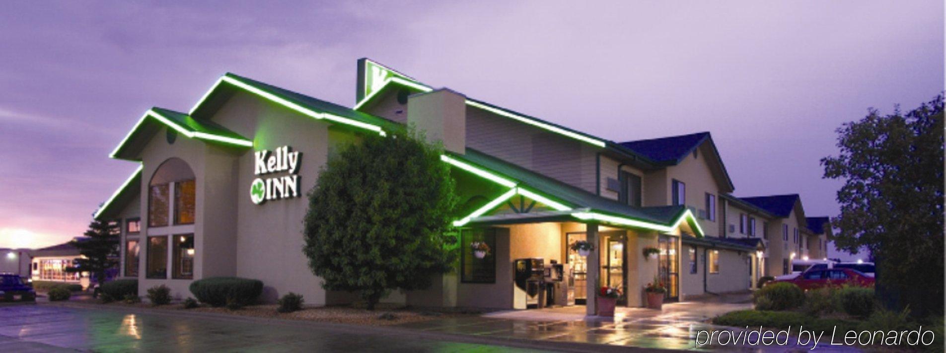 Kelly Inn 13Th Avenue Фарго Экстерьер фото